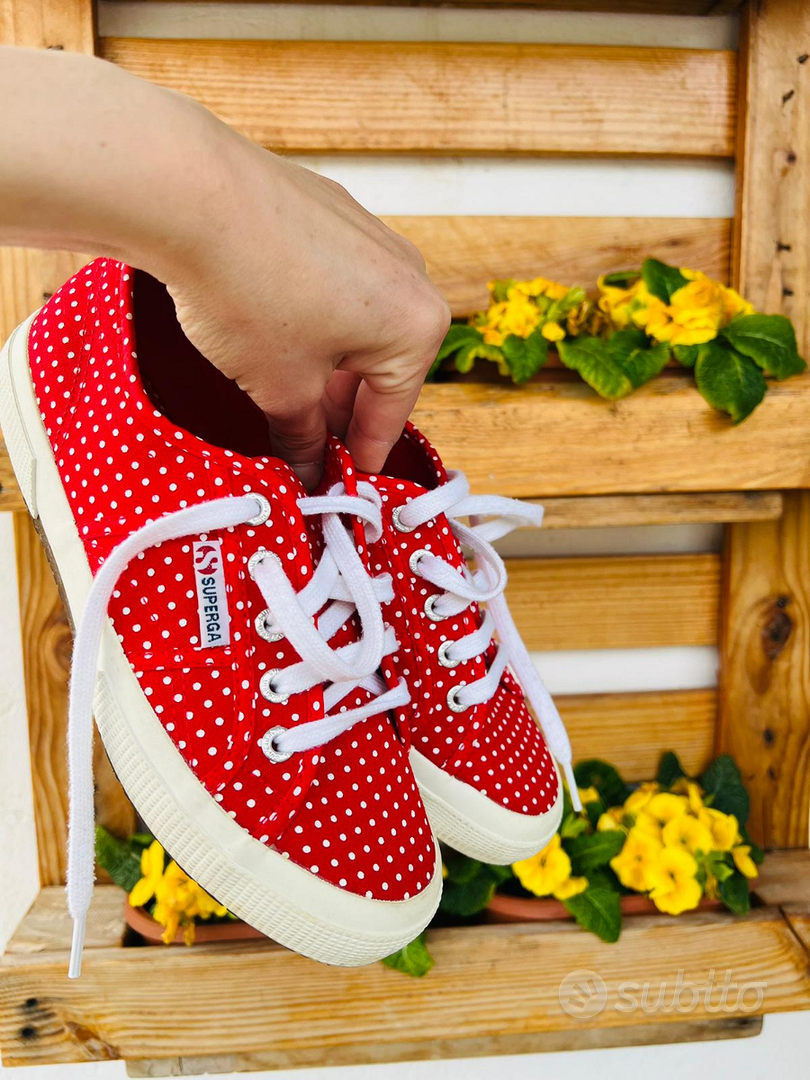 Superga store rosse pois