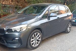BMW serie 2 benzina Active Tourier