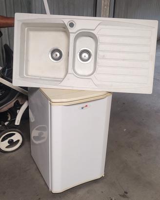 Lavabo in resina 