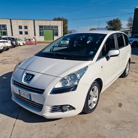 Peugeot 5008 2.0 HDi 163CV aut. Féline UNICO PROPR