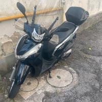 Sh 300i 2018