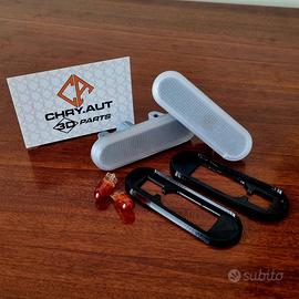 FRECCE LATERALI BIANCHE
per ALFA ROMEO 75 e 33