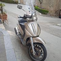 Piaggio Beverly 500 - 2004