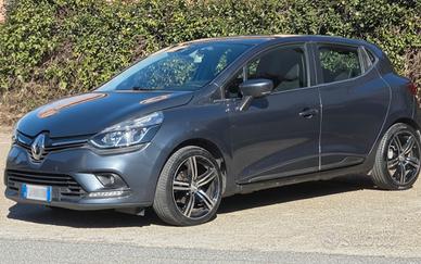 Renault Clio 4  1.5 dCi 75cv