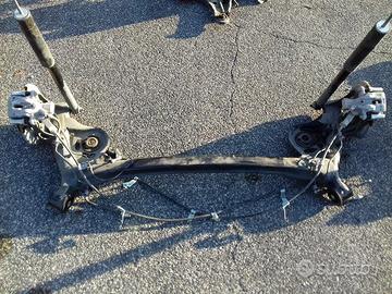 SUZUKI VITARA PONTE POSTERIORE 2015>