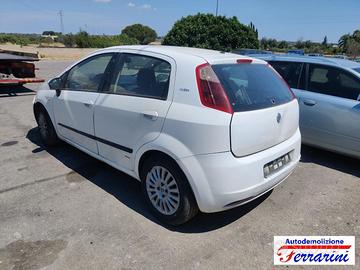 FIAT GRANDE PUNTO 199 1.3 D MULTIJET / ricambi