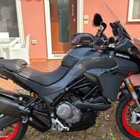 Ducati Multistrada v2s