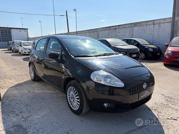 Fiat Grande Punto 1.3 MJT 75 CV 5 porte Dynamic