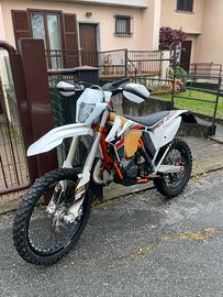 Ktm 125 exc six days 2013