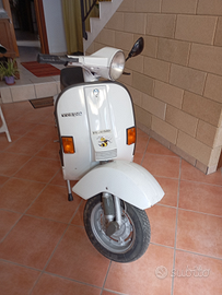 Vespa pks 50 anno 1983