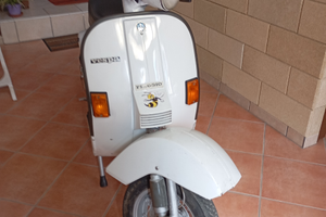 Vespa pks 50 anno 1983
