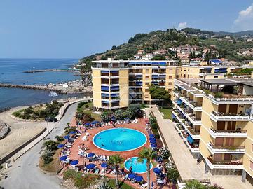 MONOLOCALE A SAN LORENZO AL MARE