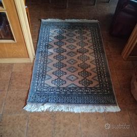 Tappeti orientali e sardi