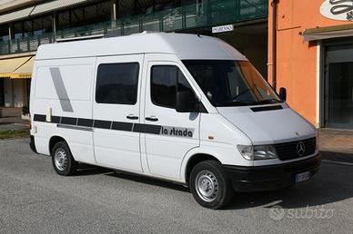 CAMPER MERCEDES