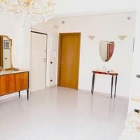 Appartamento rifinito 6 vani+tavernetta+garage