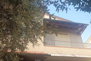 2 APPARTAMENTI + GIARDINO 