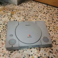 Sony Playstation 1 (leggere descrizione)
