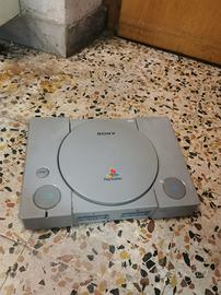 Sony Playstation 1 (leggere descrizione)