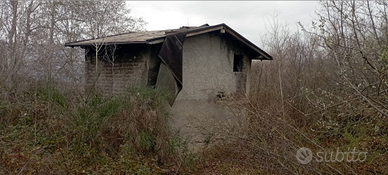 Terreno con rustico