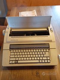 macchina da scrivere 