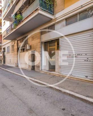 Attività / Licenza di 61 m² a Roma