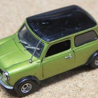 Polistil Mini Cooper verde scala 1-25