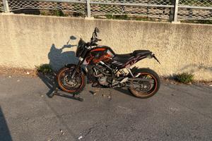 KTM DUKE 125 2016