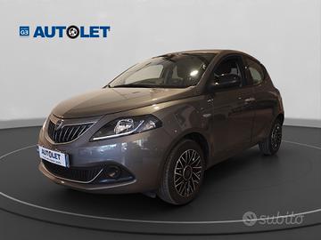 Lancia Ypsilon 1.0 FireFly 5 porte S&S Hybrid Silv