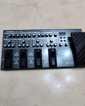 pedaliera multieffetto boss me-80
