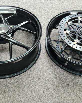 COPPIA CERCHI ORIGINALI 17X5.5 DUCATI PANIGALE V2 