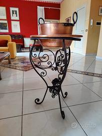 Tripode in ferro battuto 