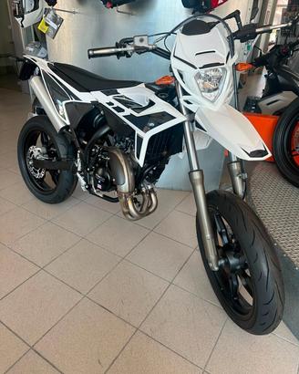 Motard Beta RR 50 * my 2026 * pronta consegna