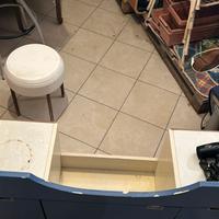 Base lavandono da appoggio per bagno
