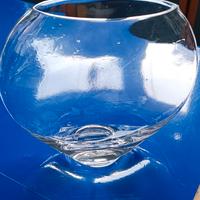 Vaso decorativo in vetro trasparente 