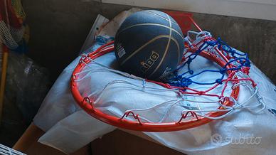 Canestro più pallone 