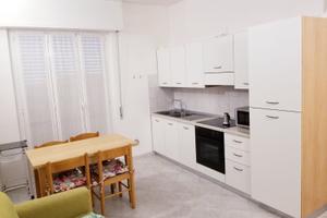 Bilocale vicinissimo al mare. Libero dal 1° Luglio