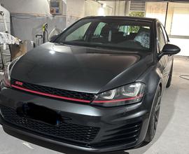 VOLKSWAGEN Golf 7ª serie - 2016