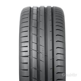 225 40 18 Gomme Estive Nuove Nokian 225 40R18