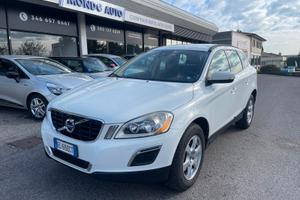 Volvo XC 60 XC60 D3 Geartronic Summum