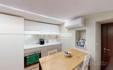 BILOCALE LOCATO, FINEMENTE RISTRUTTURATO !