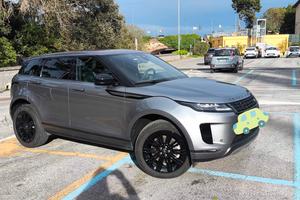 Range rover Evoque immatricolata N1 autocarro 