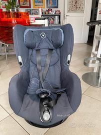 Seggiolino auto Peg Perego Axiss RUOTABILe