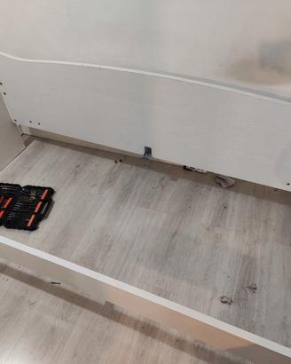 Letto completo (rete e materasso)