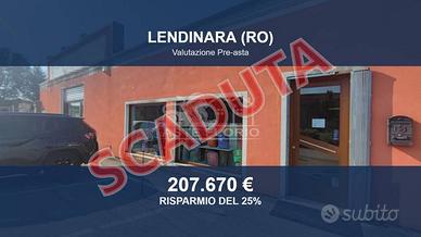 Immobile in asta di 493 m² con più di 5 locali a L