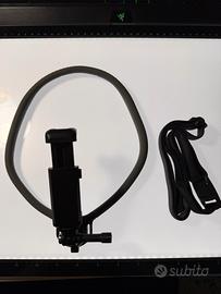 Supporto telefono da collo regolabile