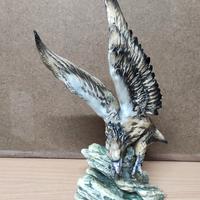 Aquila Ceramica Capodimonte firmata Mollica