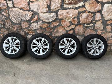 8 Gomme e 4 cerchi in lega auto vw audi skoda