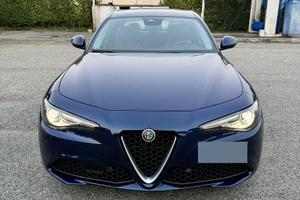 Alfa Romeo Giulia ex 150cv