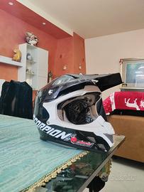 casco motocross 