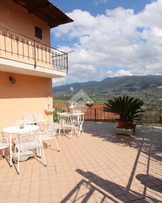 4 LOCALI A POGGIO MIRTETO